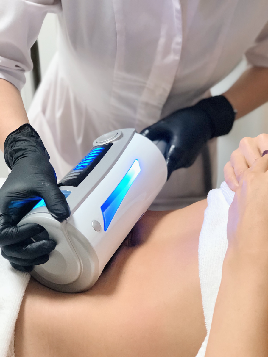 Endospheres handpiece in use