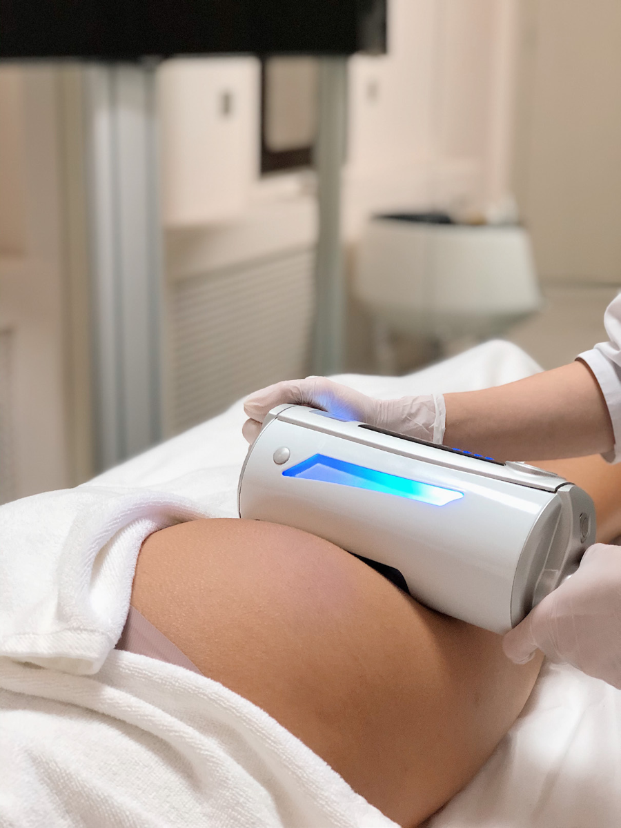 Body treatment on the thigh